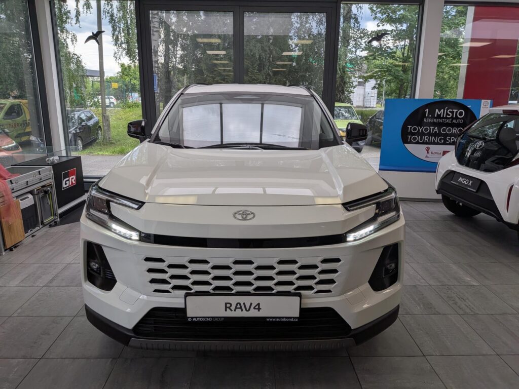 Toyota RAV4  2,5 HEV 4X4 COMFORT BUSINESS