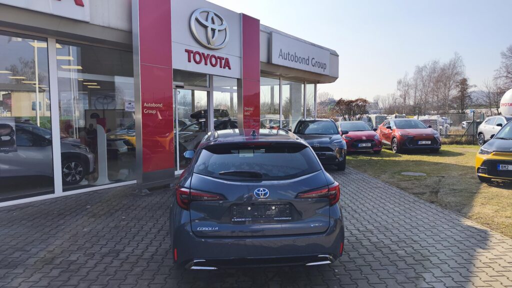 Toyota Corolla  1.8 HEV COMFORT TECH
