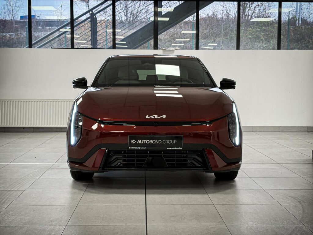 KIA EV4  GT LINE 81,4kWh+TECH+V2L
