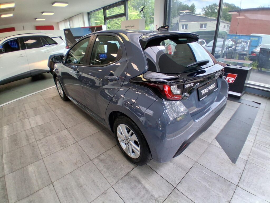 Toyota Yaris  1.5 HEV COMFORT 116K