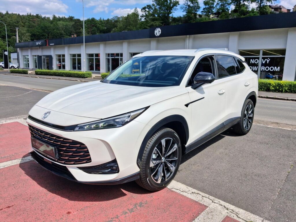 MG HS  EMOTION Hybrid+ 165kW 4×2 3AT