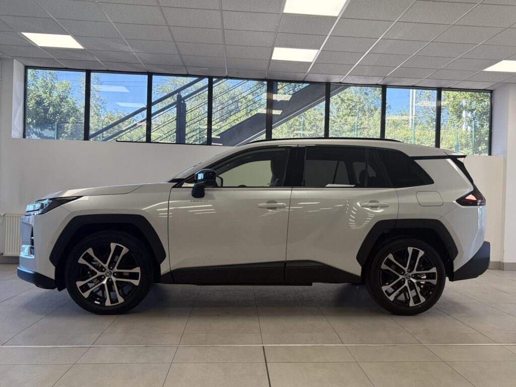 Toyota RAV4  2.5 HEV, e-CVT (4x4), Executive !SKLADEM!