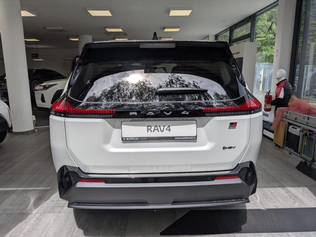 Toyota RAV4  GR Sport 2.5 Hybrid