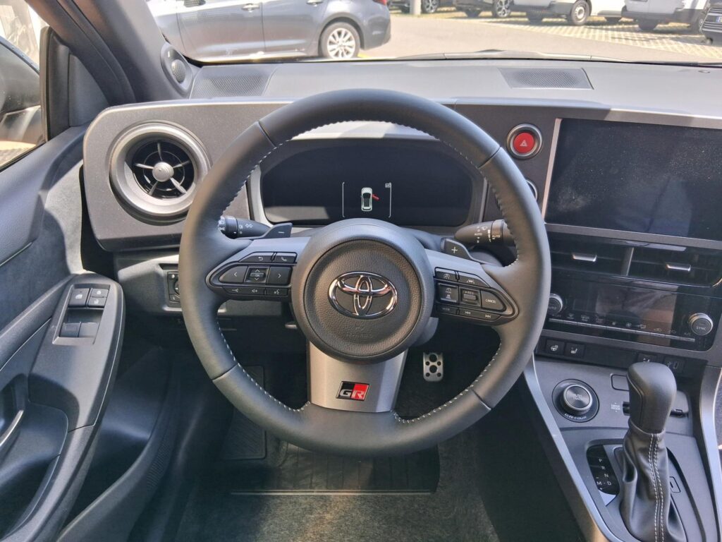 Toyota GR Yaris  1,6 TURBO 4X4 8AT DYNAMIC + VIP