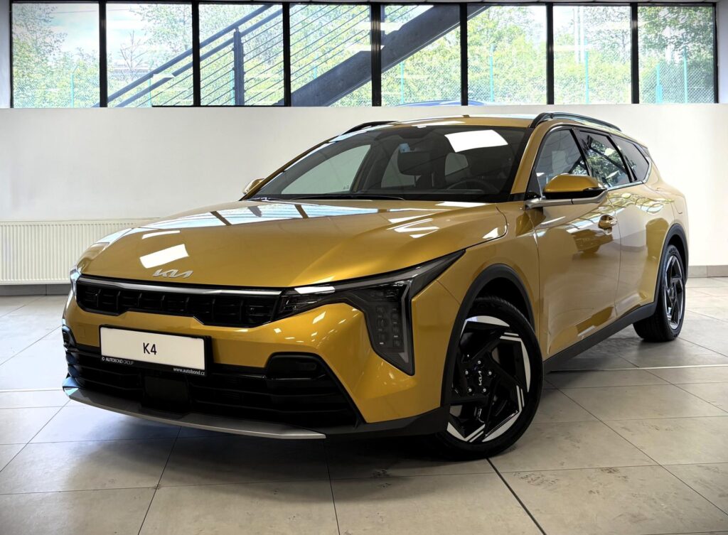 KIA K4  1,6 T-GDi GPF 7DCT TOP 110 KW