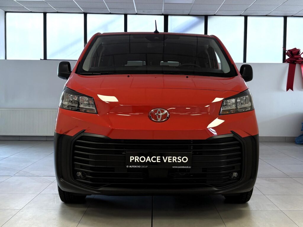 Toyota Proace Verso  2.0 L Diesel, Combi 9S, 6,st převodovka