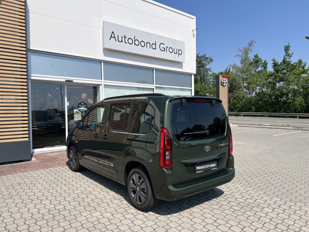 Toyota Proace City Verso  1.5D 8AT VIP Short