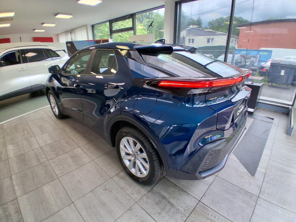 Toyota C-HR  1.8L HEV Comfort 140K