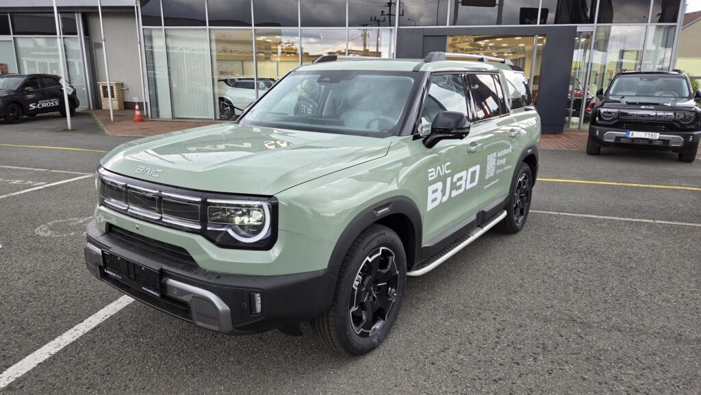 BAIC BJ30  BJ30 HEV 1.5T 209kW 2DHT 4x4 ALL IN MY25