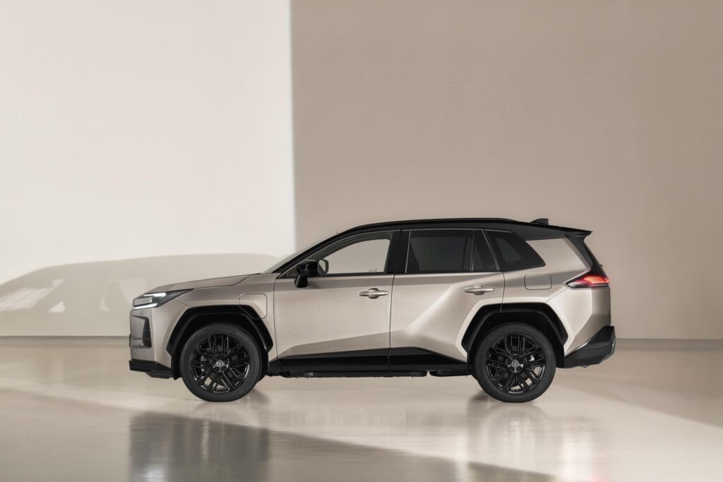 Toyota RAV4  2,5 HEV 4X4 STYLE