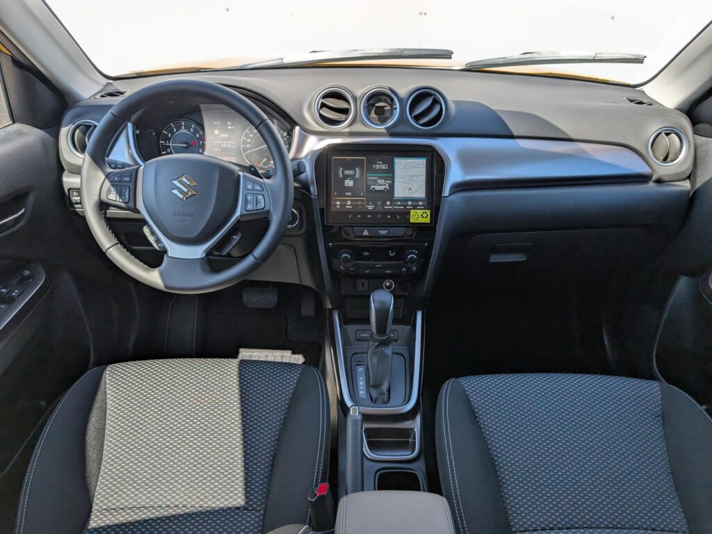 Suzuki Vitara  PREMIUM 1.4 HYBRID A/T 4x2  + TAŽNÉ ZAŘÍZENÍ