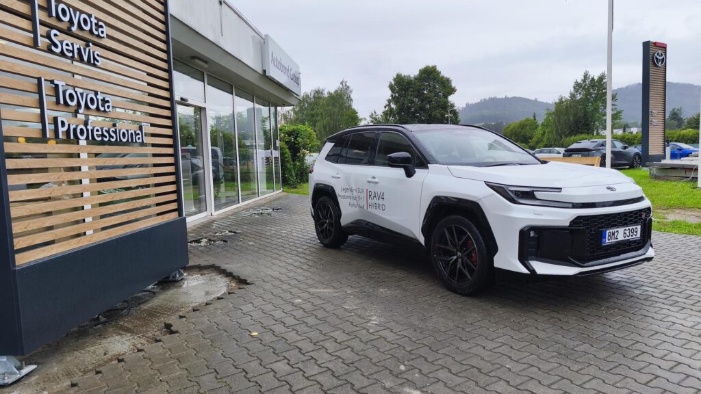 Toyota RAV4  2.5 HEV 4X4 - GR SPORT
