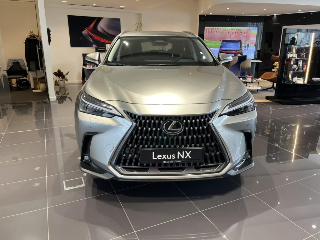 Lexus NX 350h  PRESTIGE 4x4