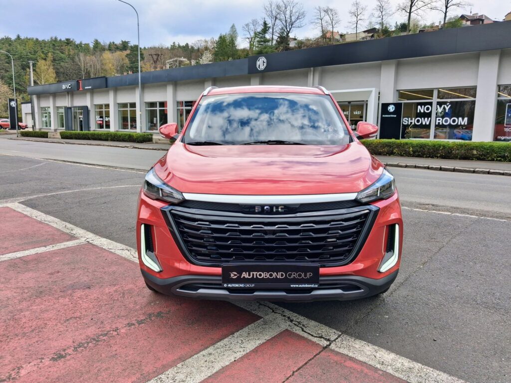 BAIC X35  X35 1.5T 100kW 6MT 4x2 ALL IN MY25