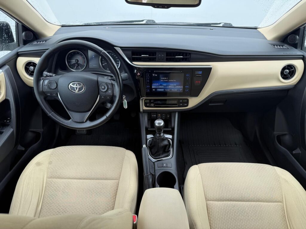 Toyota Corolla  1.6 VVT-i Active Trend