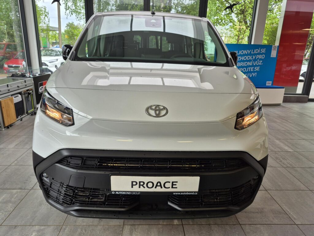 Toyota Proace City  CrewCab Long, 1.5L Diesel (130 hp)