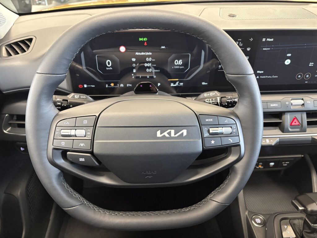 KIA K4  1,6 T-GDi GPF 7DCT TOP 110 KW
