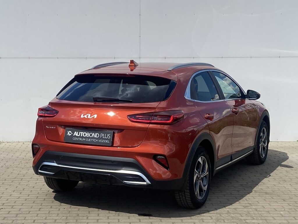 KIA XCeed  1.5 T-GDi 117kW Exclusive