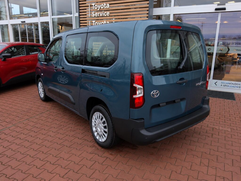 Toyota Proace City Verso  1,5 D 100K 6 MT COMBI