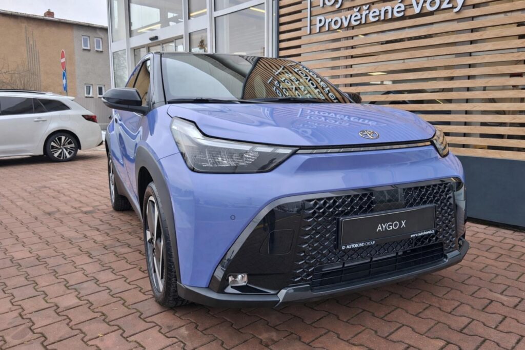 Toyota Aygo X  1,5 HEV EXECUTIVE