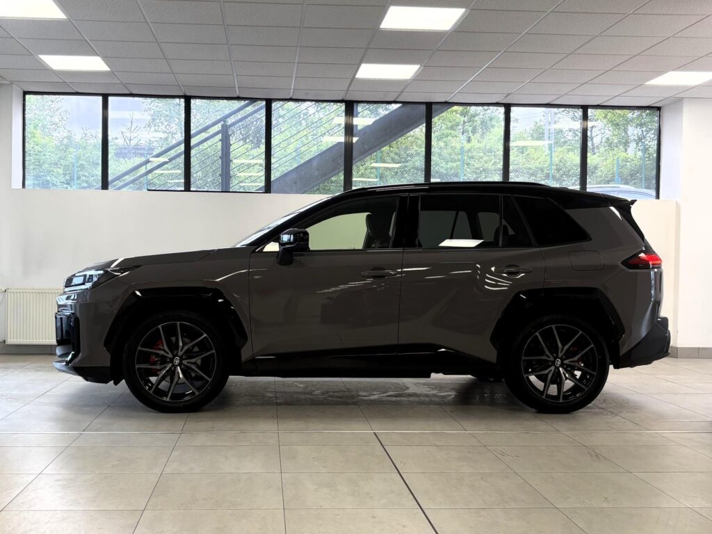Toyota RAV4  2.5 Hybrid,e-CVT (4x4),GR SPORT, SKLADEM