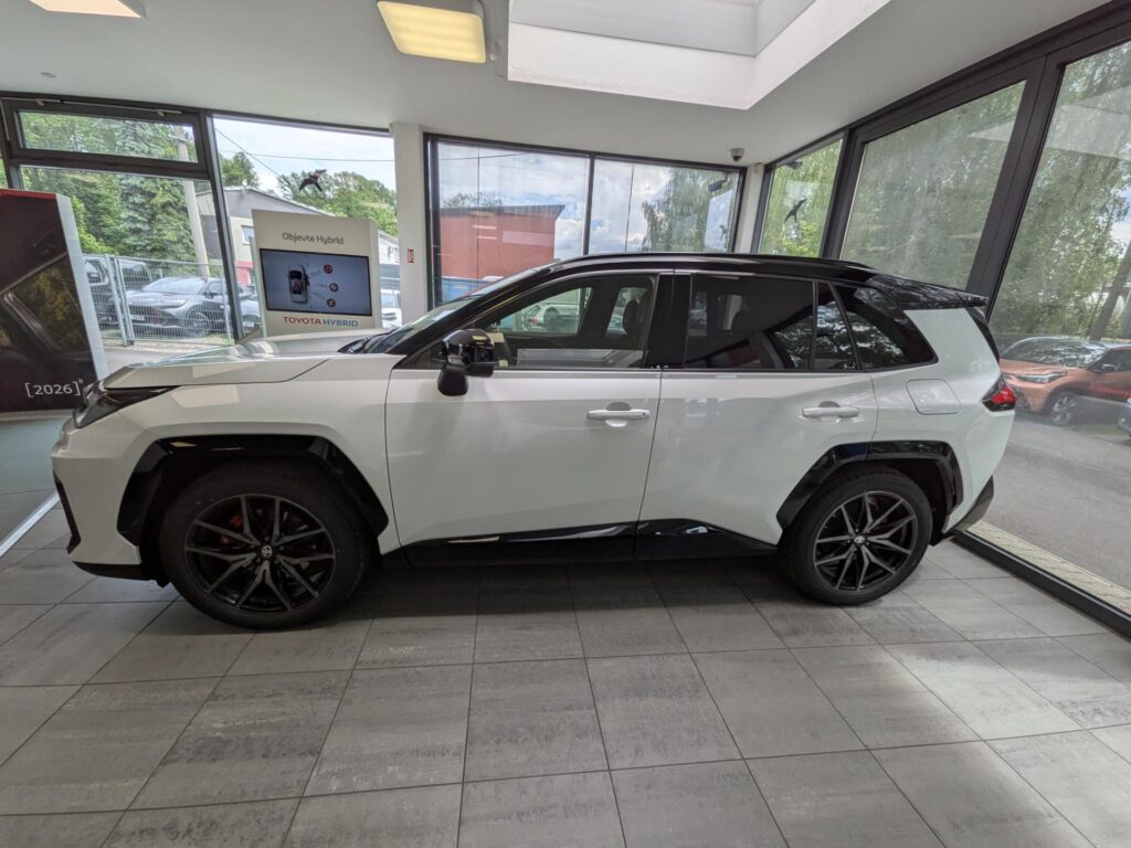 Toyota RAV4  GR Sport 2.5 Hybrid