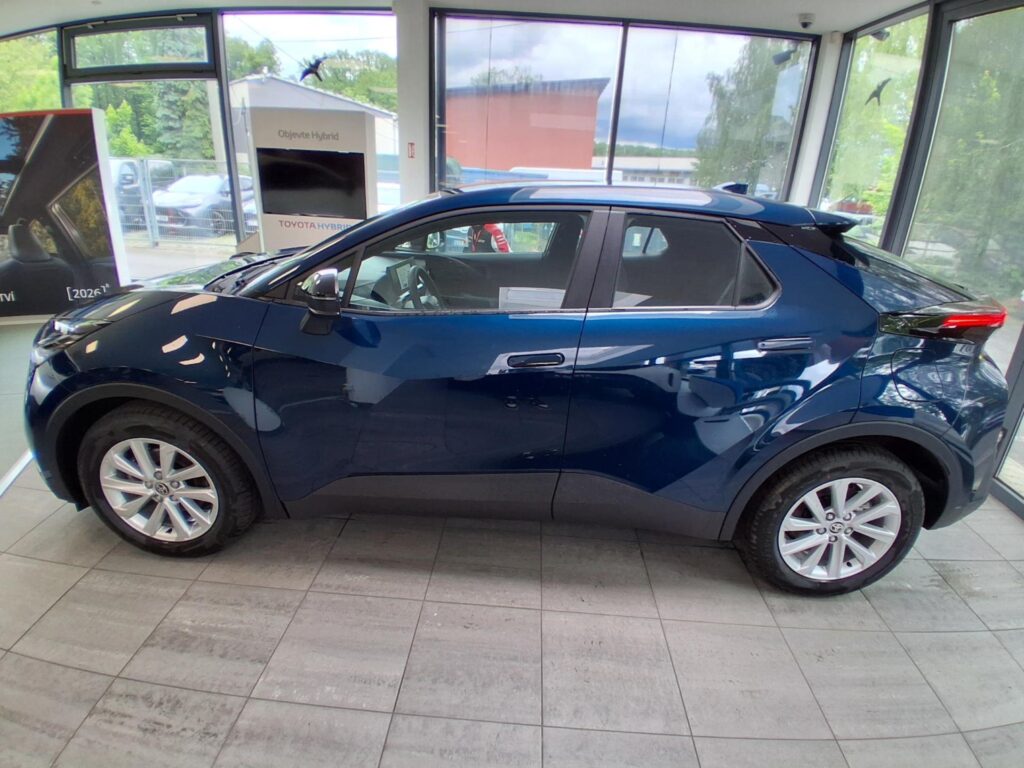 Toyota C-HR  1.8L HEV Comfort 140K