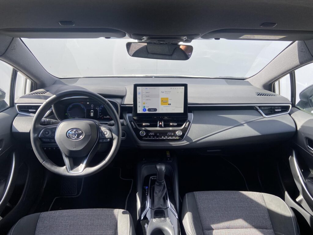 Toyota Corolla  1.8 HSD e-CVT Style