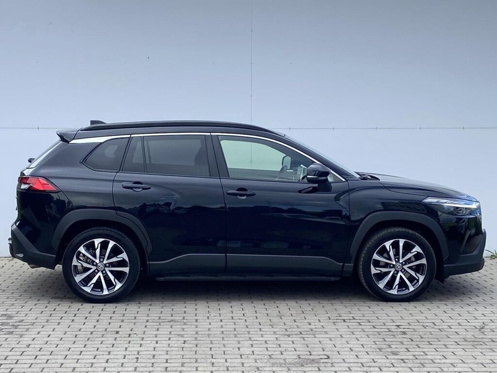 Toyota Corolla Cross  2.0 HSD e-CVT AWD Executive
