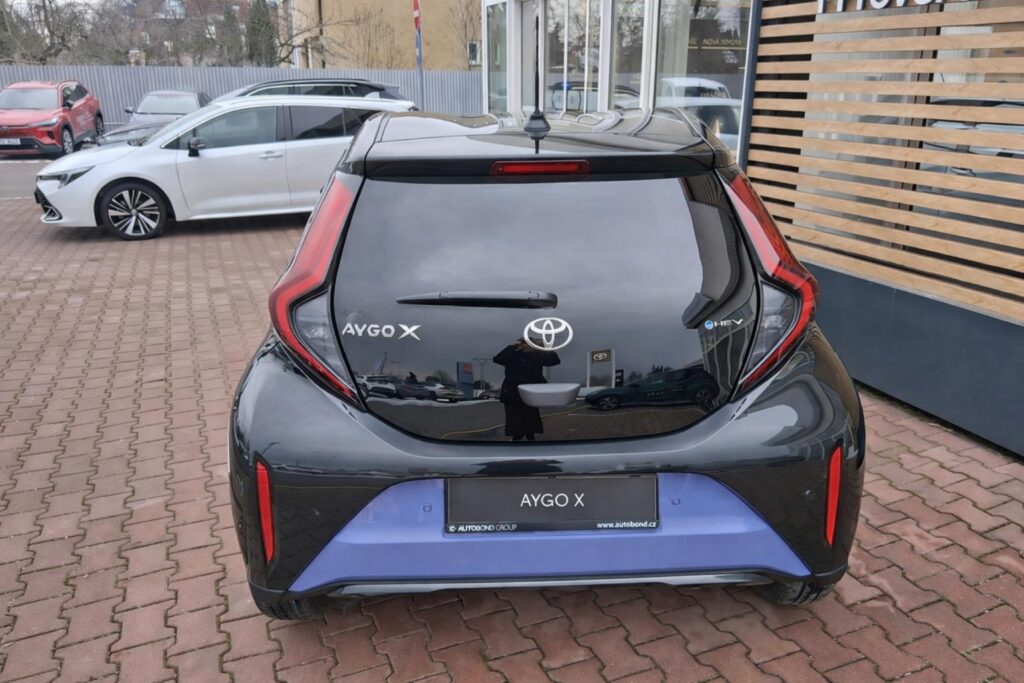 Toyota Aygo X  1,5 HEV EXECUTIVE