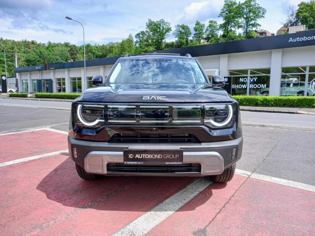 BAIC BJ30  ALL IN 1.5T 209kW HEV 4×4
