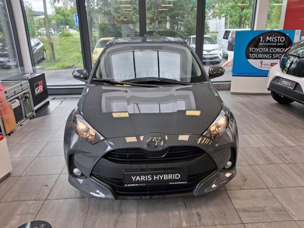 Toyota Yaris  1.5 HEV COMFORT 116K