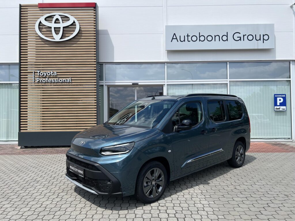 Toyota Proace City Verso  1.5D 6MT Family