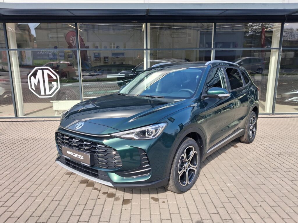 MG ZS  ELEGANCE 1.5 85kW 5MT