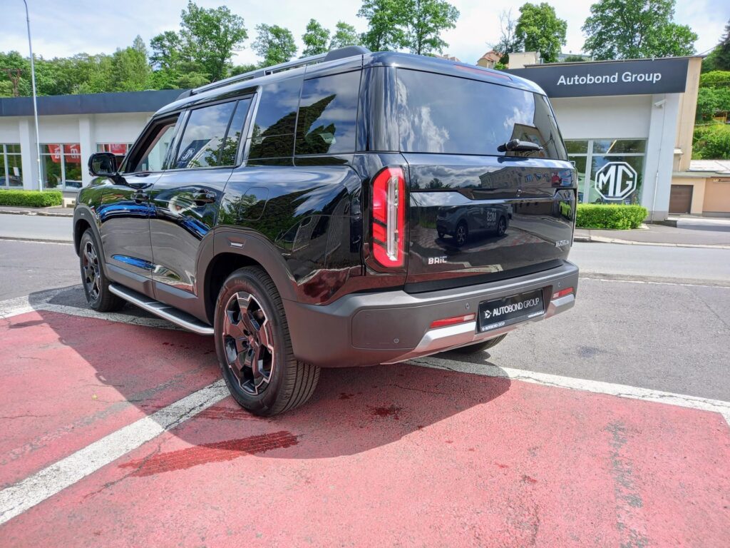 BAIC BJ30  ALL IN 1.5T 209kW HEV 4×4