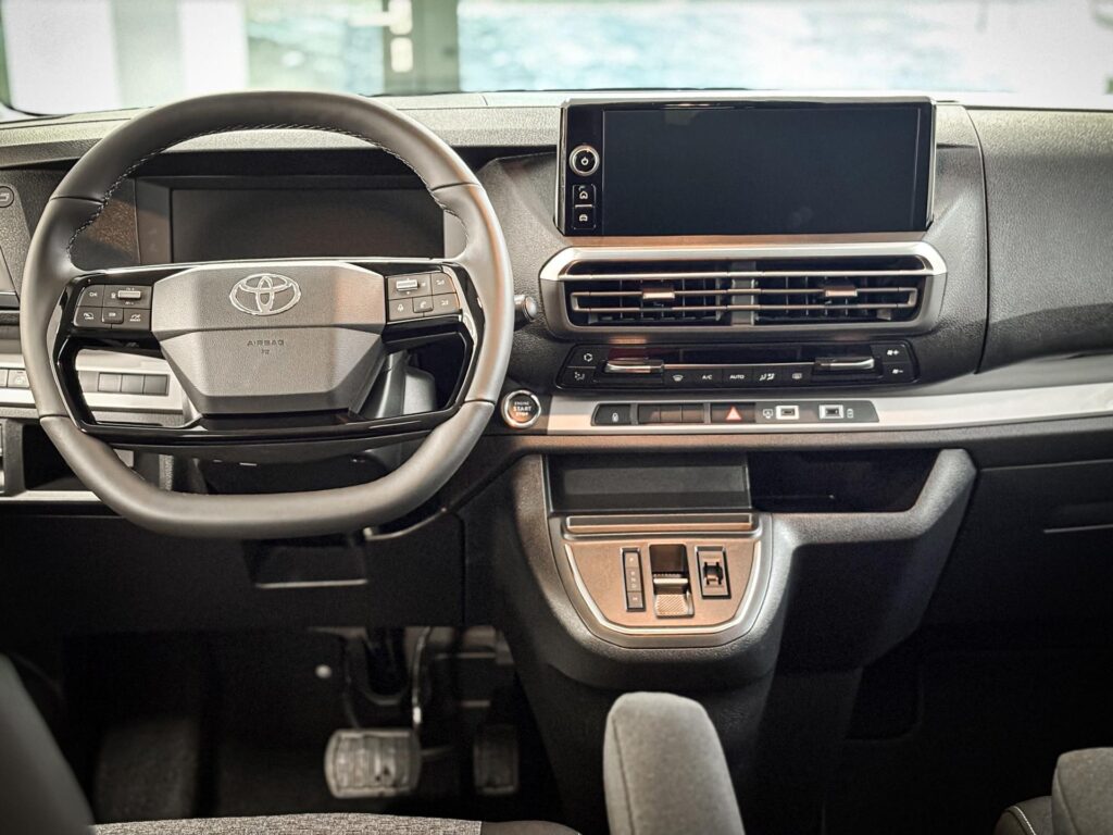 Toyota Proace Verso  2.0D Automat Family 8míst L2