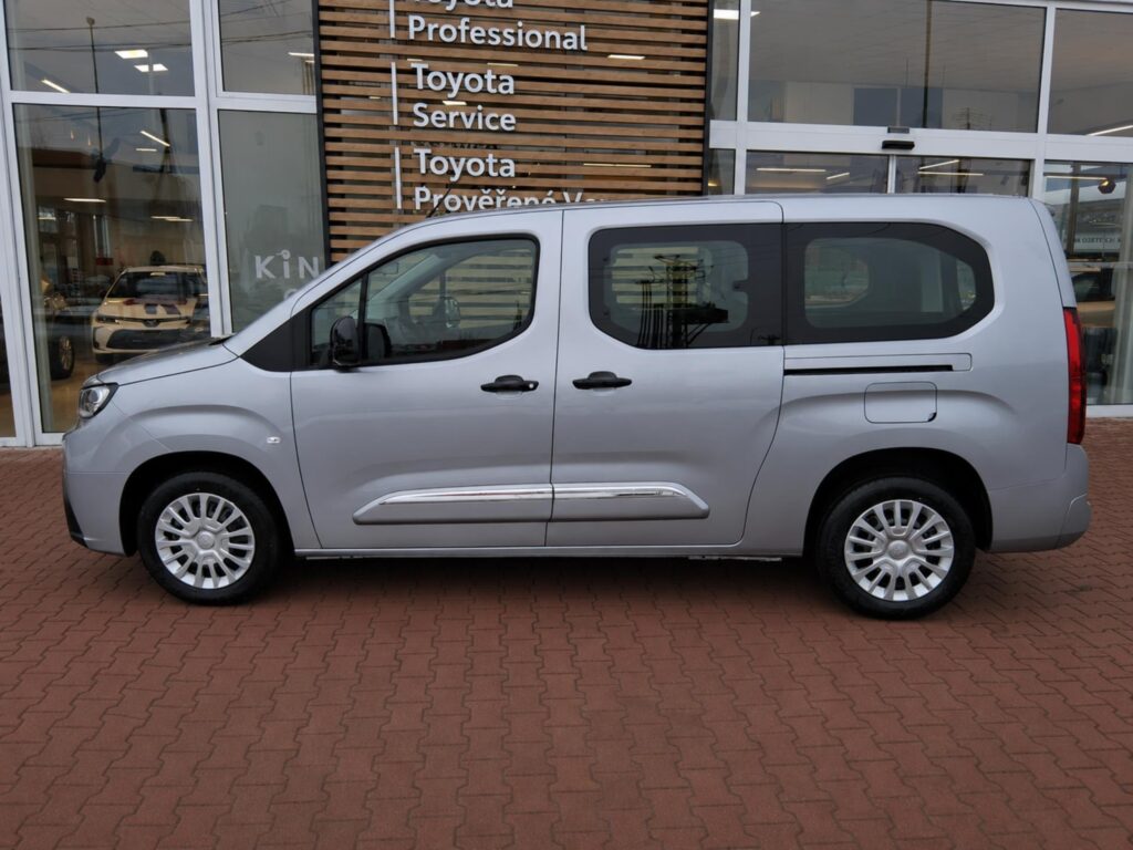 Toyota Proace City Verso  1,5 D 8AT 130K BUSINESS