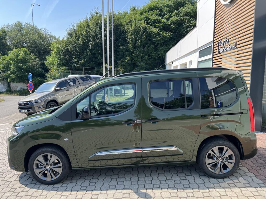 Toyota Proace City Verso  1.5D 8AT VIP Short