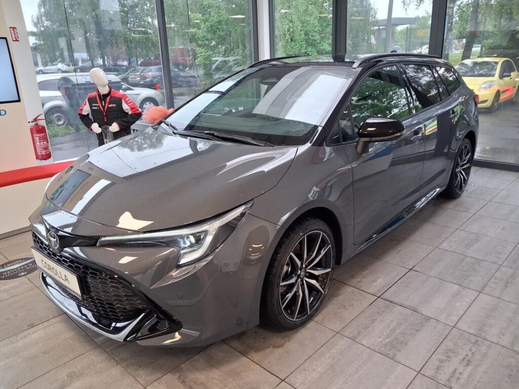 Toyota Corolla  2.0 HEV, 178K, GR SPORT