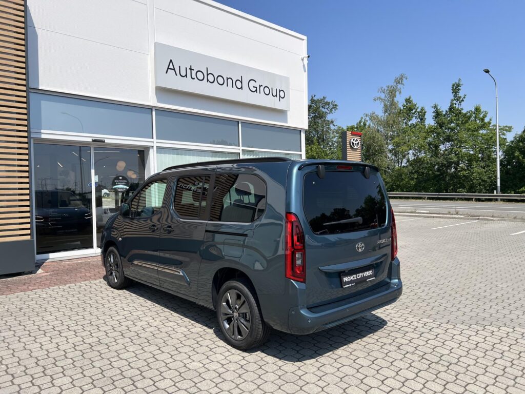 Toyota Proace City Verso  1.5D 8AT VIP 5S Long