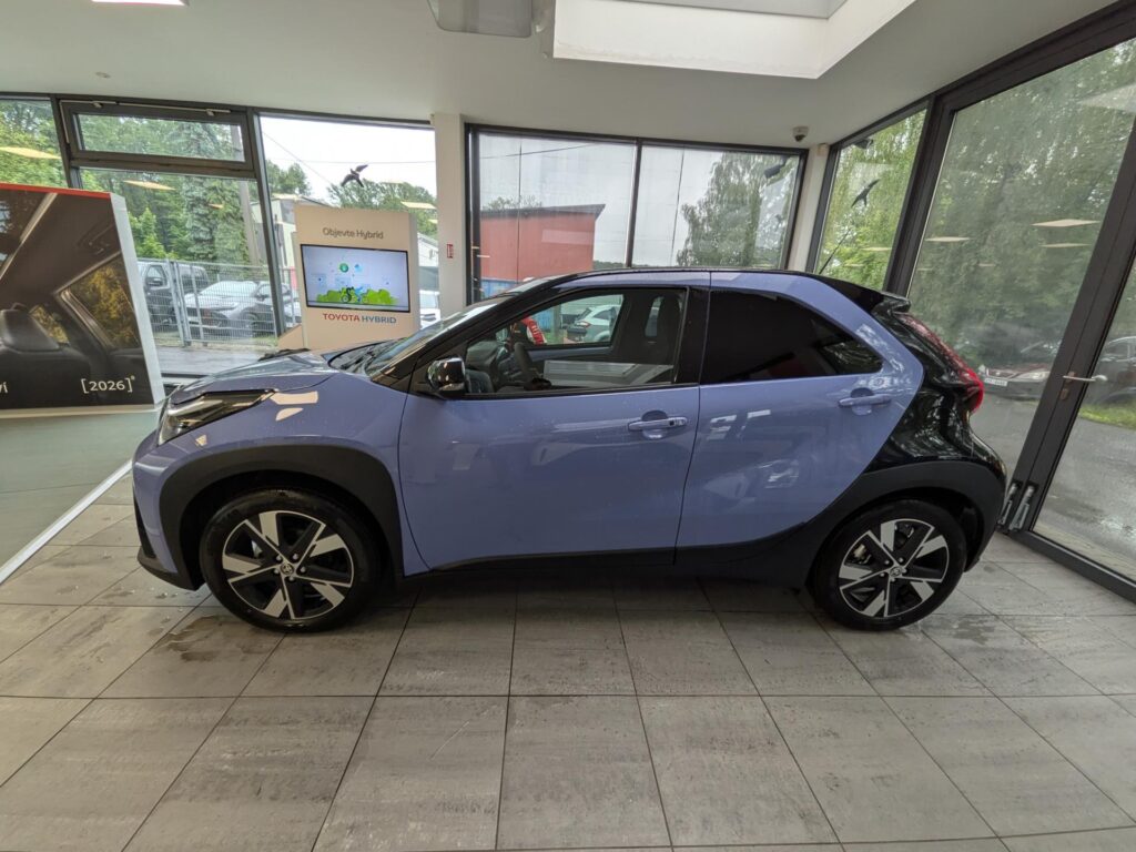 Toyota Aygo X  1.5 HEV, 116K, Style Smart