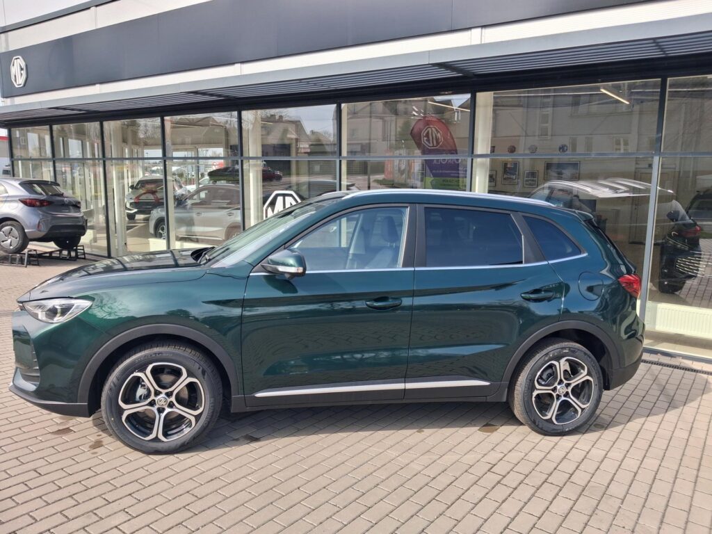 MG ZS  ELEGANCE 1.5 85kW 5MT