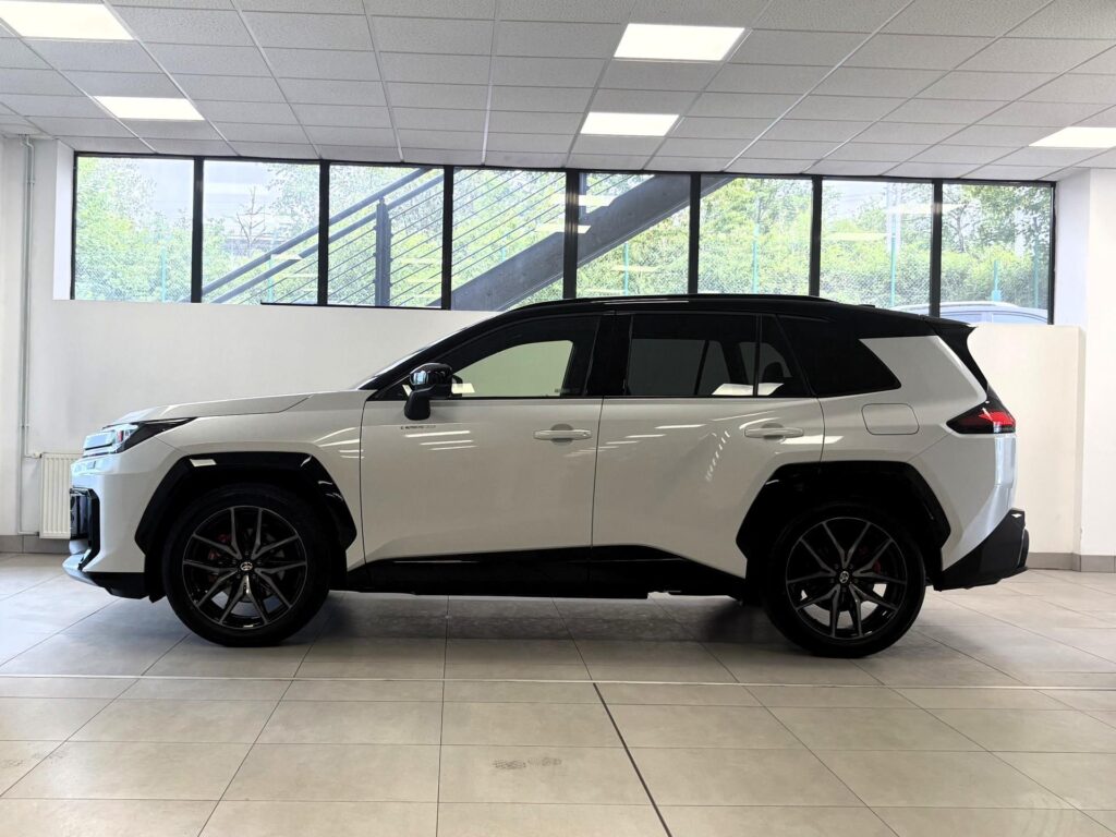 Toyota RAV4  2.5 Hybrid,e-CVT (4x4),GR SPORT SKLADEM