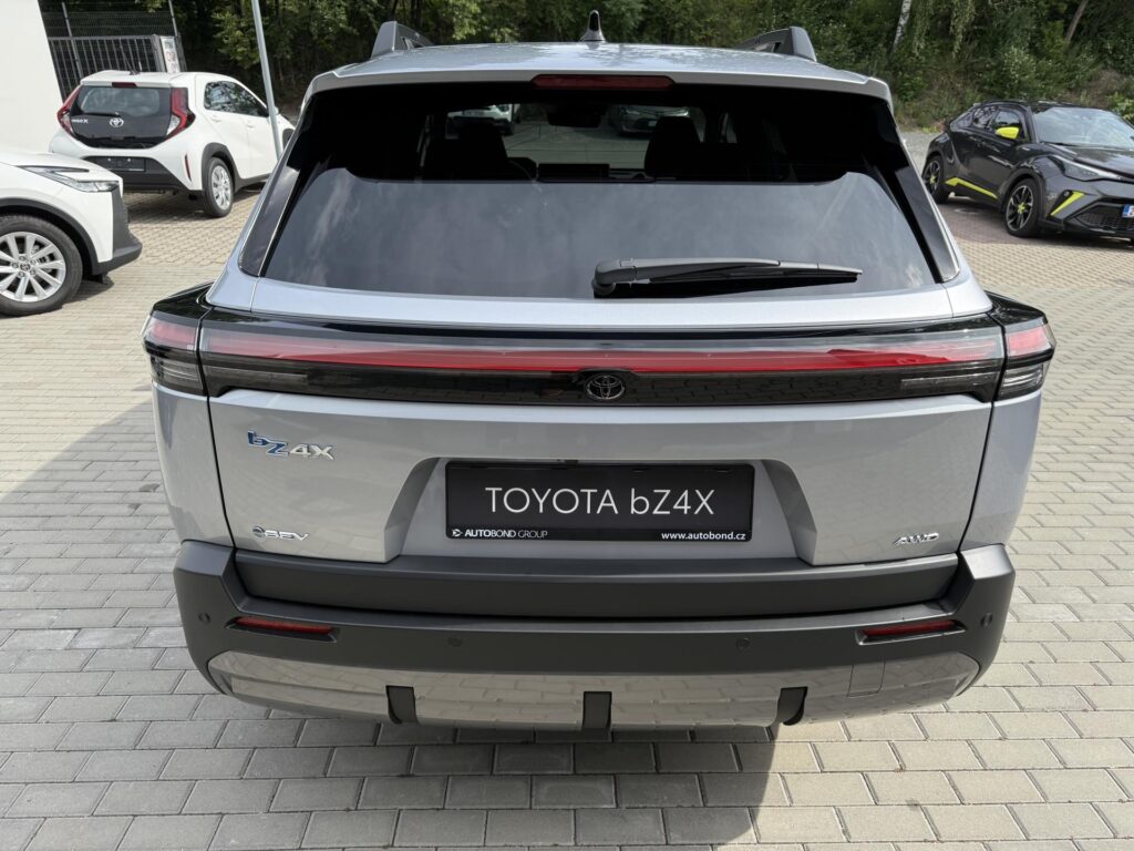 Toyota bZ4X Touring  BEV 380k 4X4 STYLE