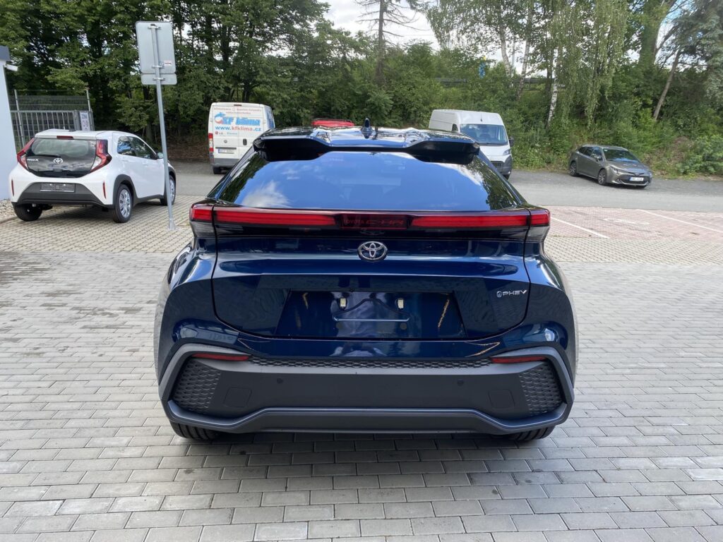 Toyota C-HR  2.0 PHEV STYLE
