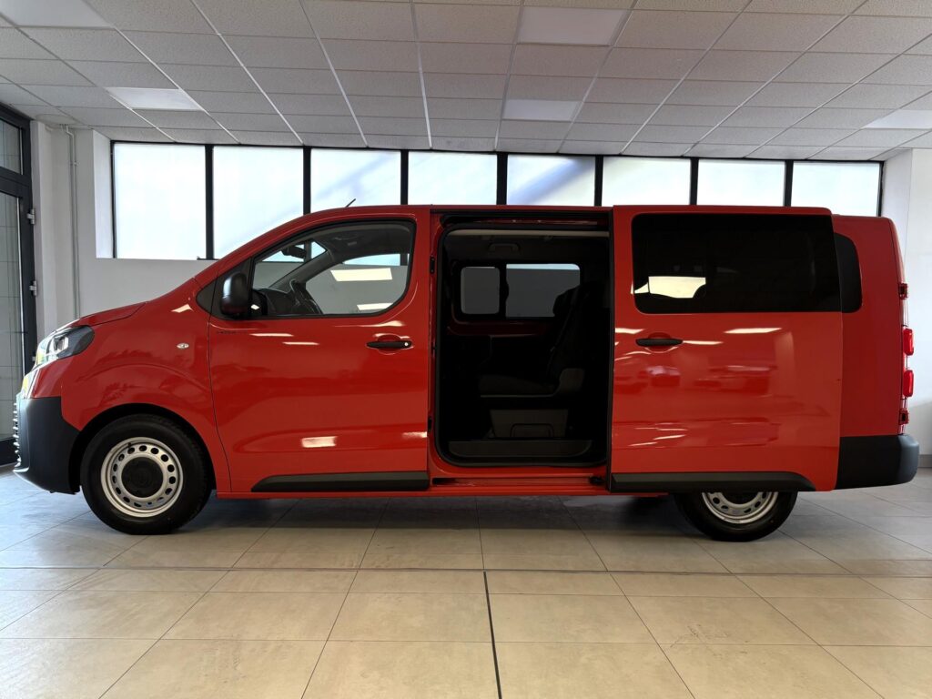 Toyota Proace Verso  2.0 L Diesel, Combi 9S, 6,st převodovka