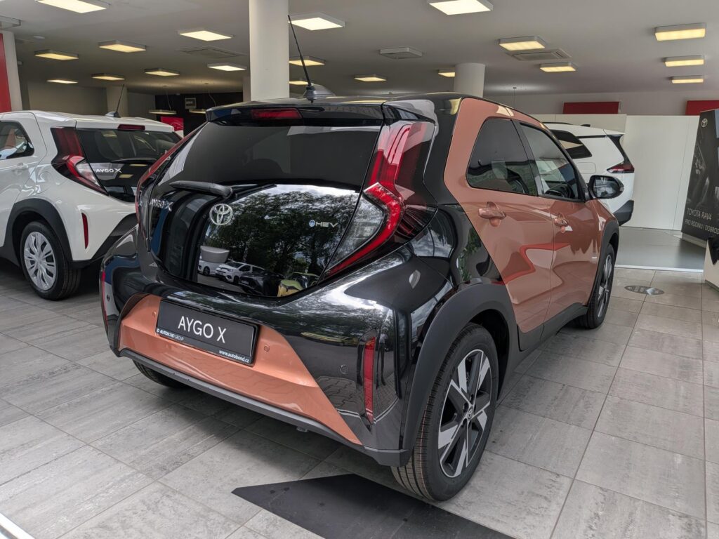 Toyota Aygo X  1.5 HEV, 116K, Style Smart