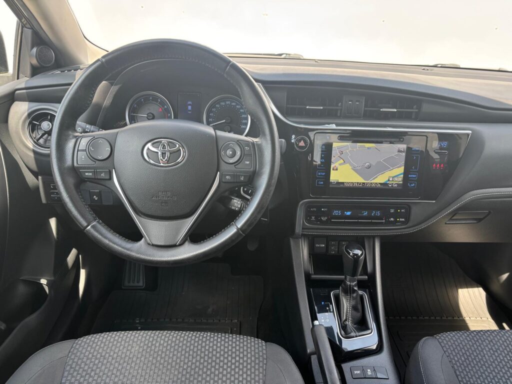 Toyota Corolla  1.6 VVT-i Active Trend