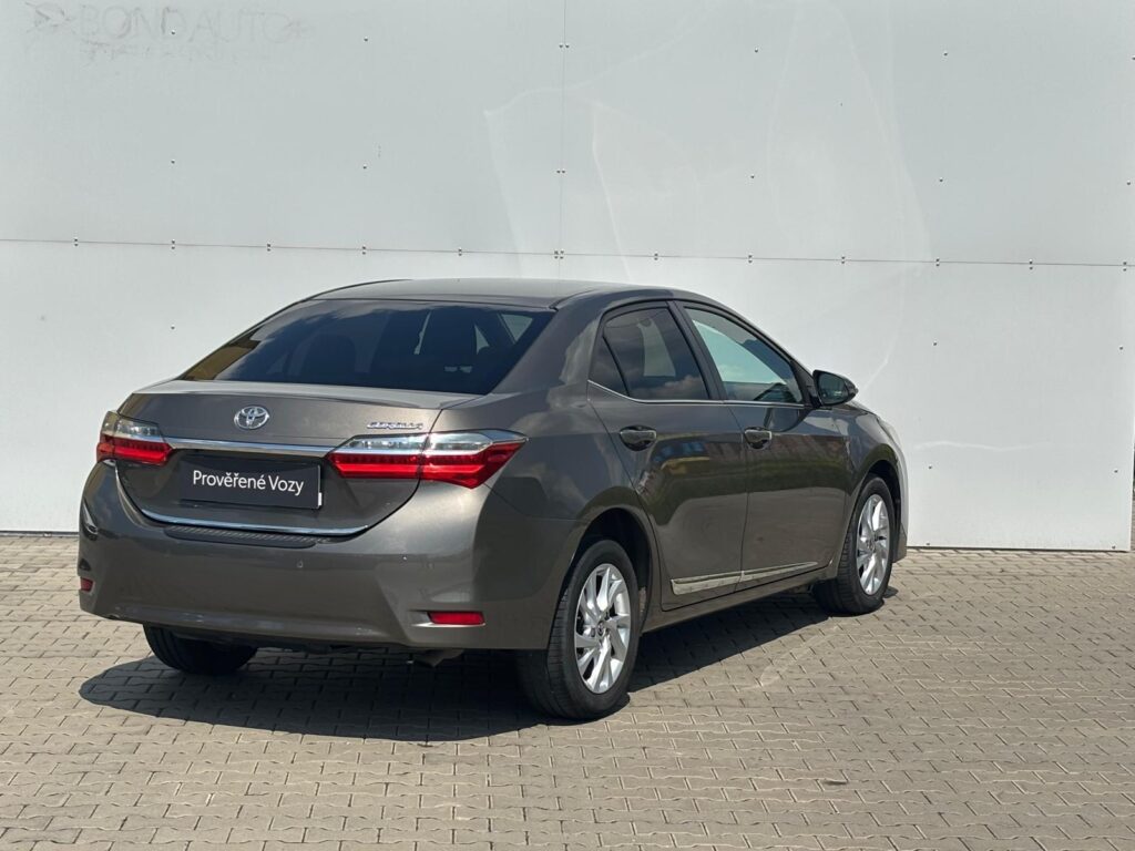 Toyota Corolla  1.6 VVT-i Active Trend