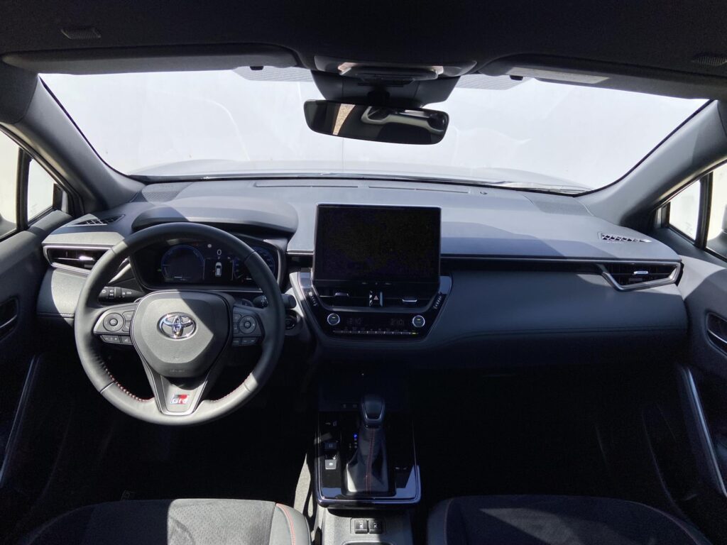 Toyota Corolla Cross  2.0 HSD e-CVT GR-Sport